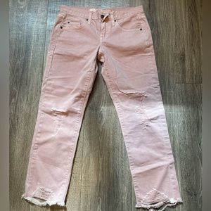 Light pink boyfriend jeans with holes
